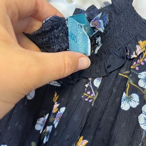 Rebecca Taylor Button Back Keyhole High Neck Silk Swiss Dot Floral Blouse Sz M - Picture 6 of 9